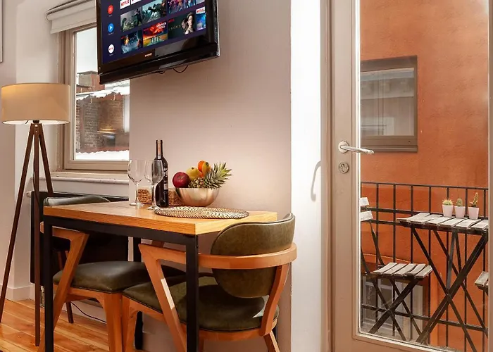 Kumbaraci & Penzion 3*