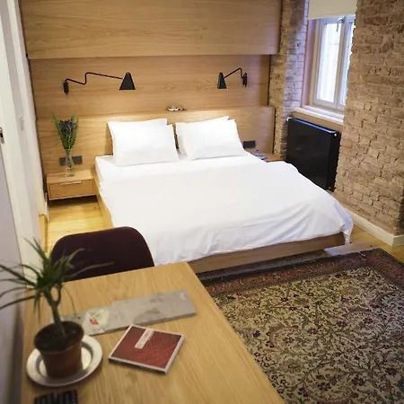 Kumbaracı Apartments&suites 3*