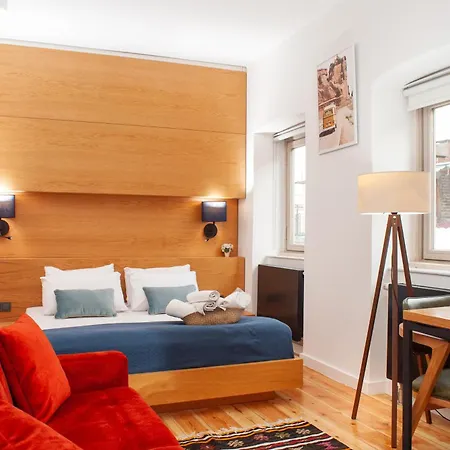 Kumbaracı Apartments&suites 3*