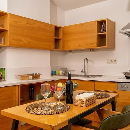 Konukevi Kumbaracı Apartments&suites