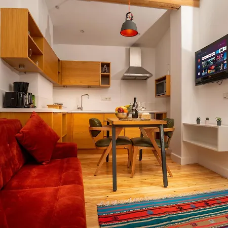 Kumbaracı Apartments&suites 3*